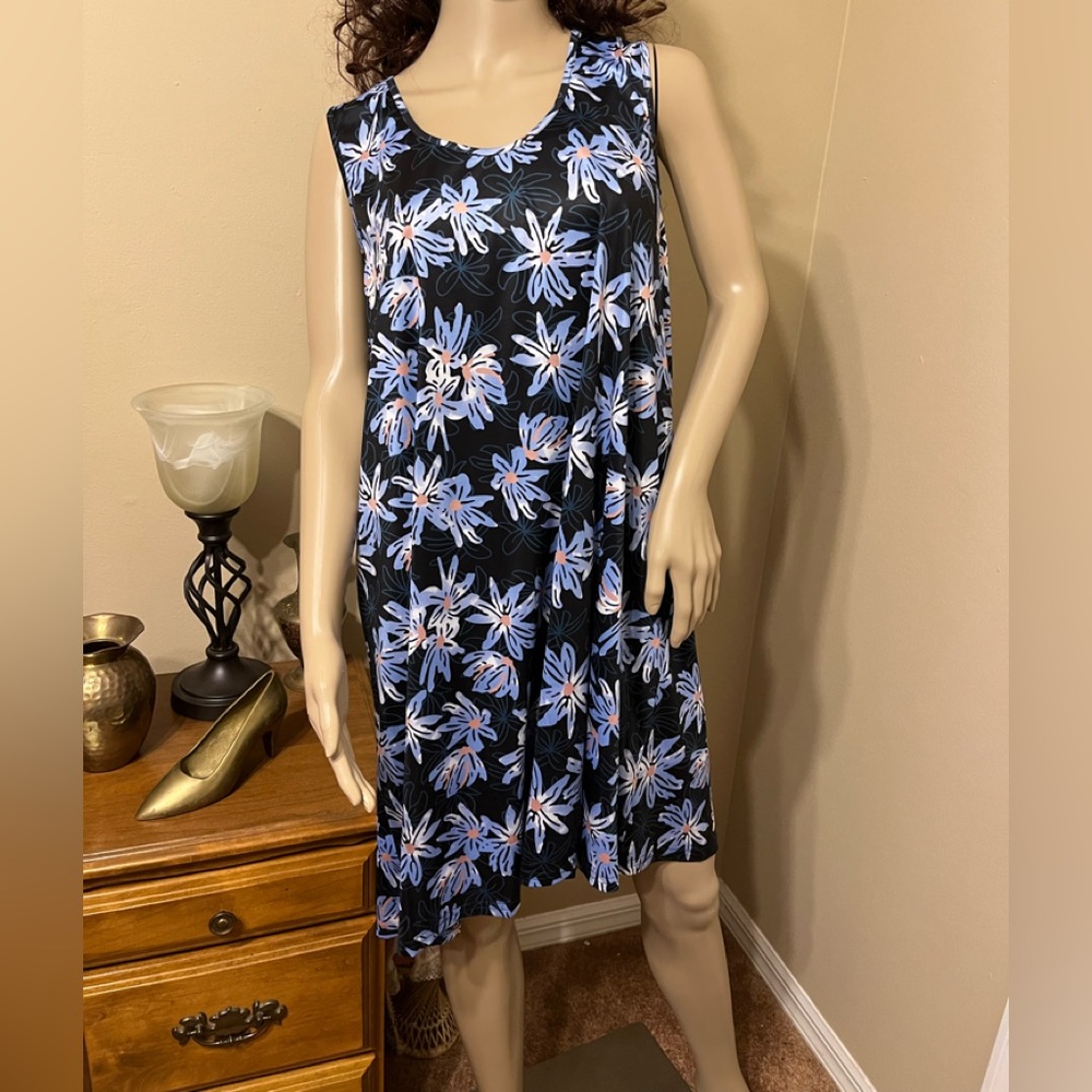 XL Tank style dress.  Floral design. Polyester fabric.